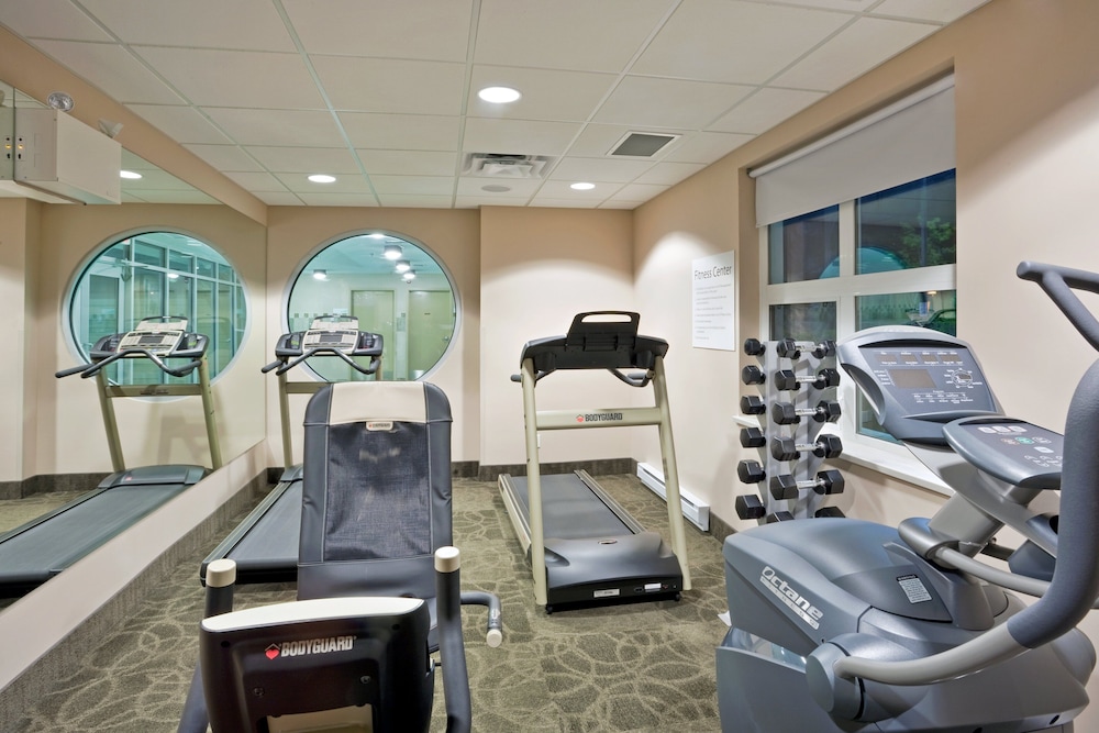 holiday inn hotel and suites surrey east cloverdale by ihg