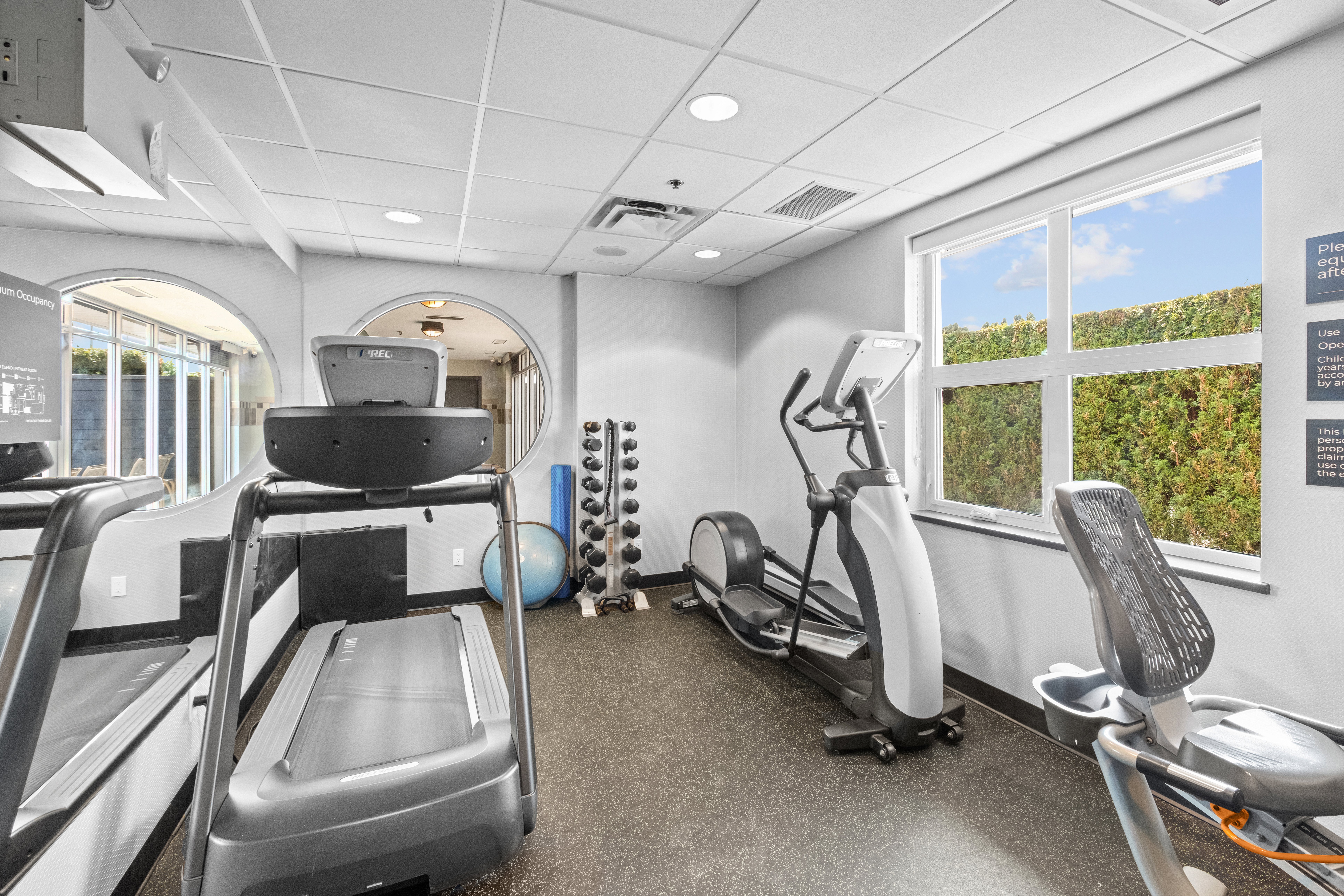 holiday inn hotel and suites surrey east cloverdale by ihg