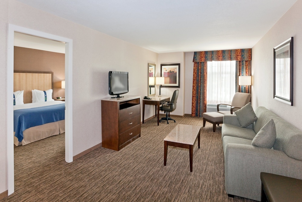 holiday inn hotel and suites surrey east cloverdale by ihg
