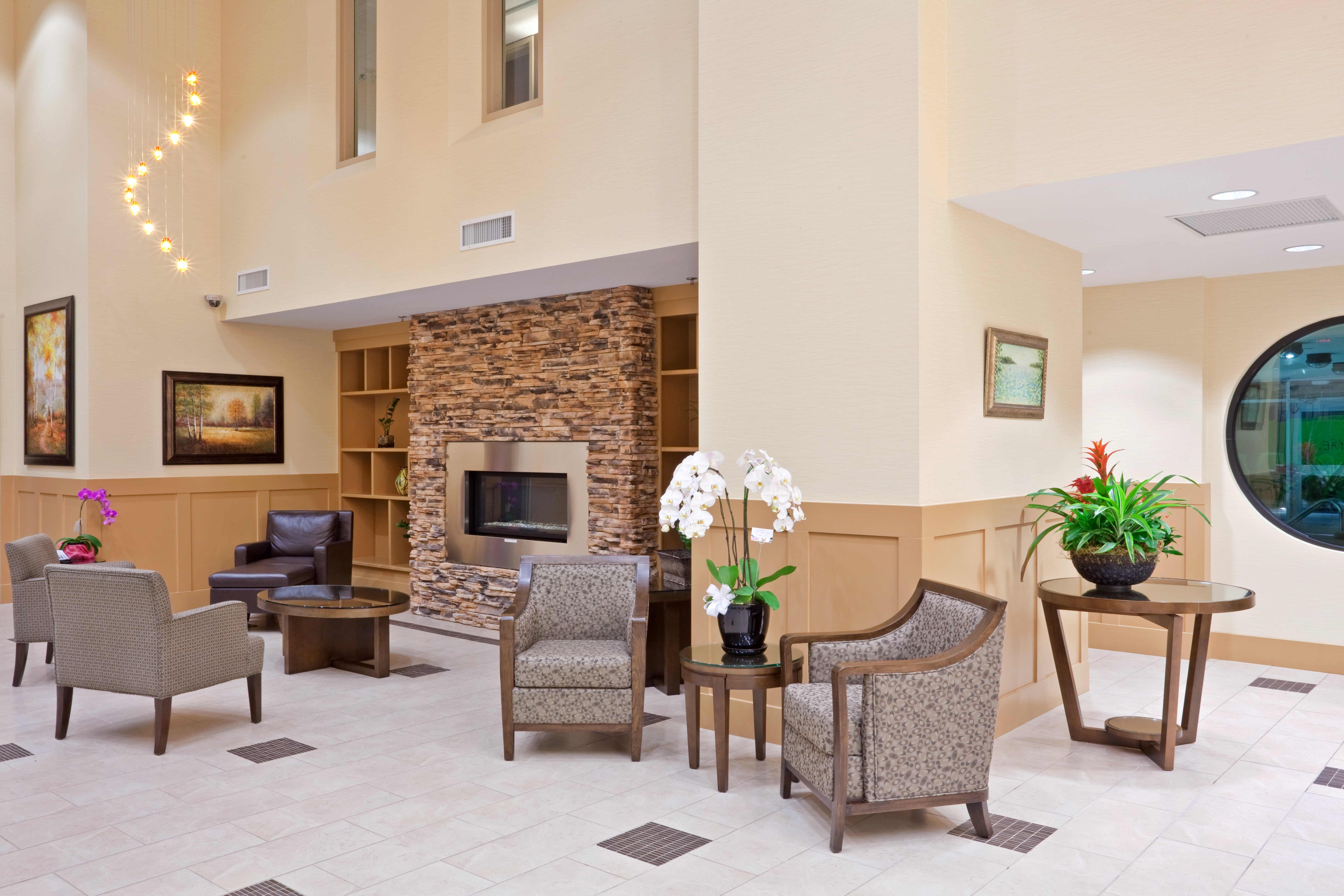 holiday inn hotel and suites surrey east cloverdale by ihg