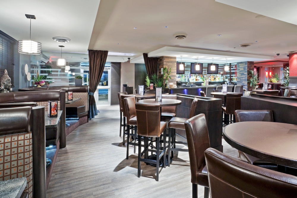 holiday inn hotel and suites surrey east cloverdale by ihg