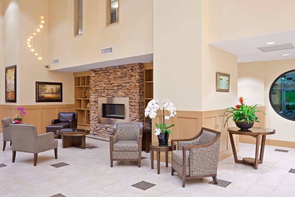 holiday inn hotel and suites surrey east cloverdale by ihg