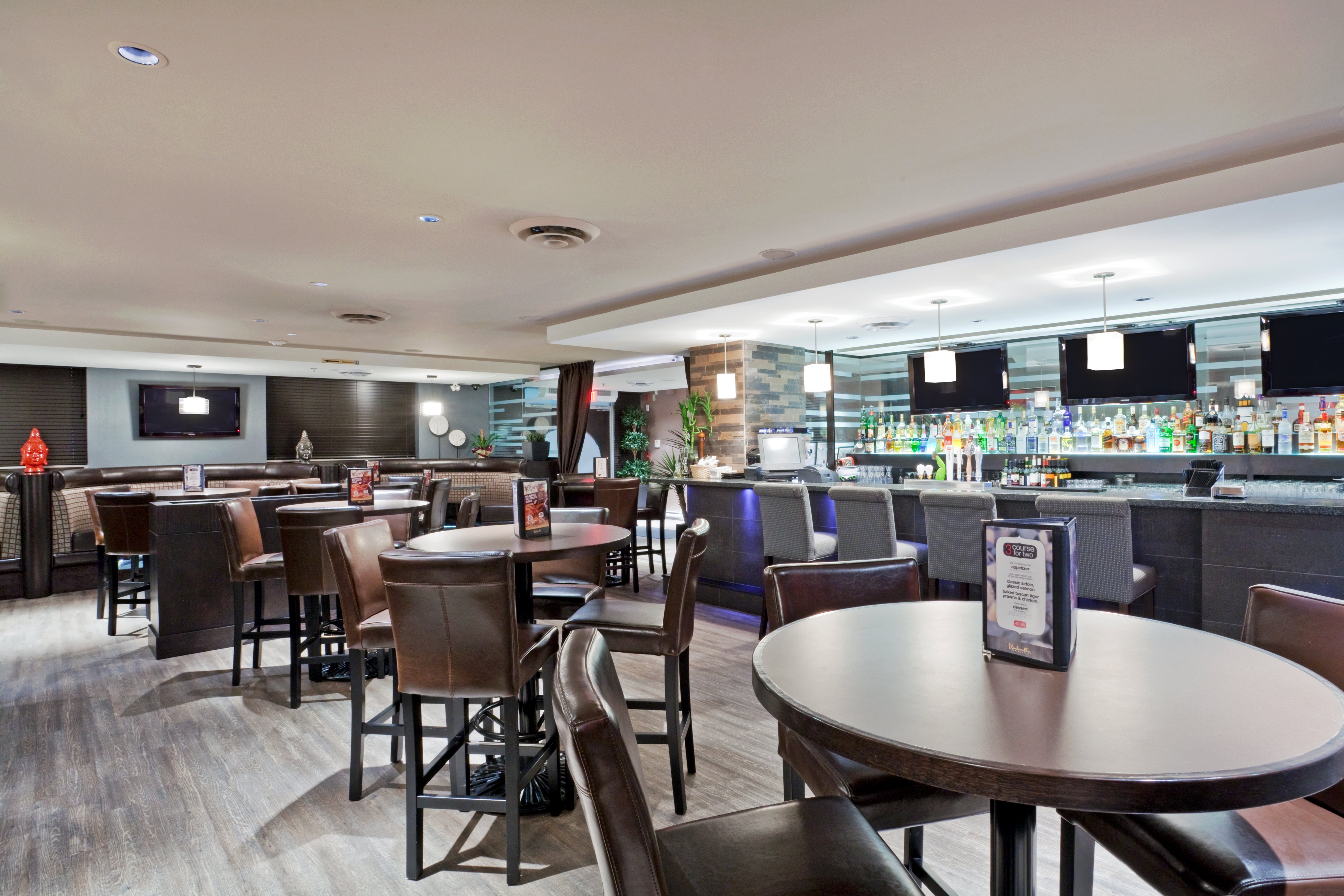 holiday inn hotel and suites surrey east cloverdale by ihg