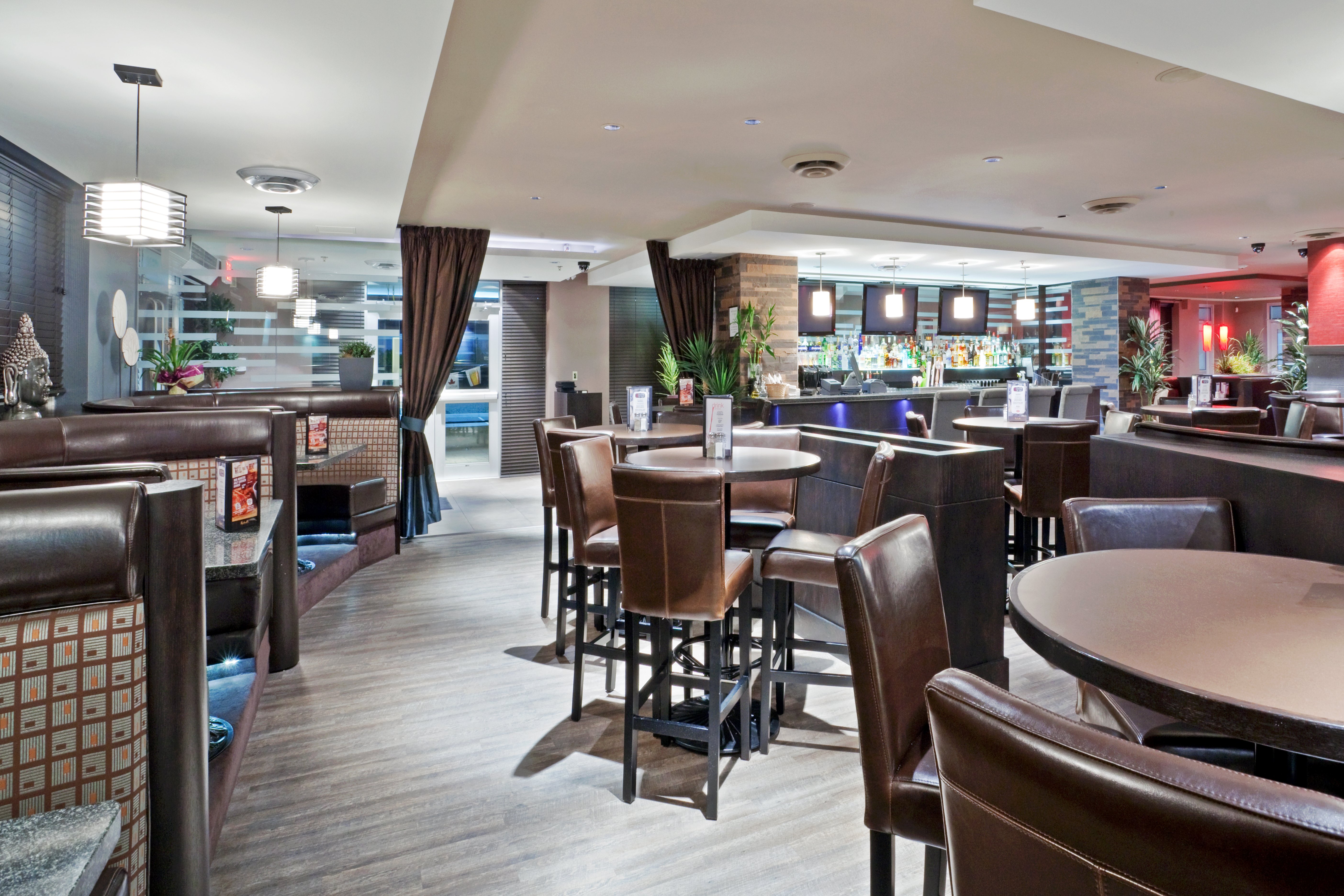 holiday inn hotel and suites surrey east cloverdale by ihg