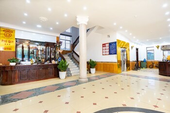 phu quy hotel near dong kinh market