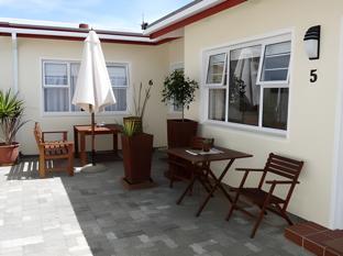 meikes guesthouse