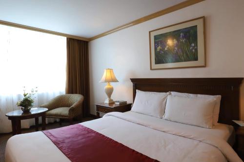 tiara oriental hotel makati powered by cocotel