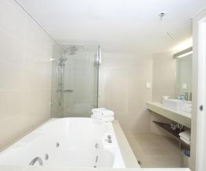 novotel sydney olympic park