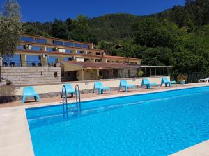 hotel lagoa azul do geres