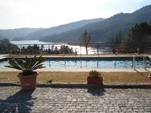 hotel lagoa azul do geres