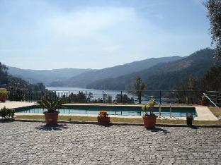 hotel lagoa azul do geres