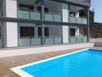 hotel lagoa azul do geres