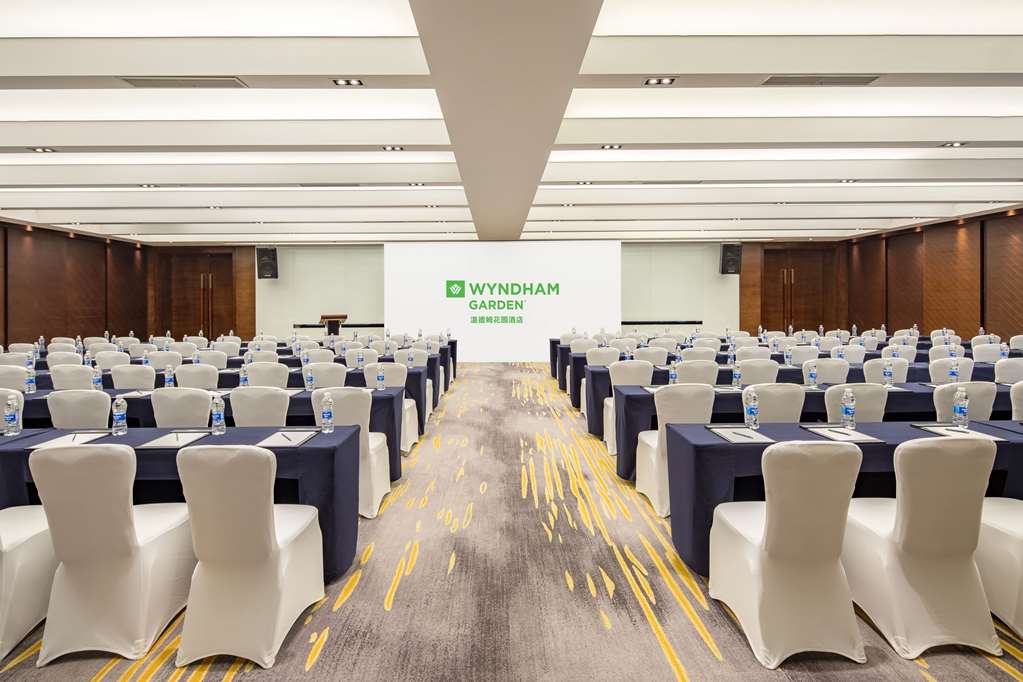 wyndham garden yuhuan downtown