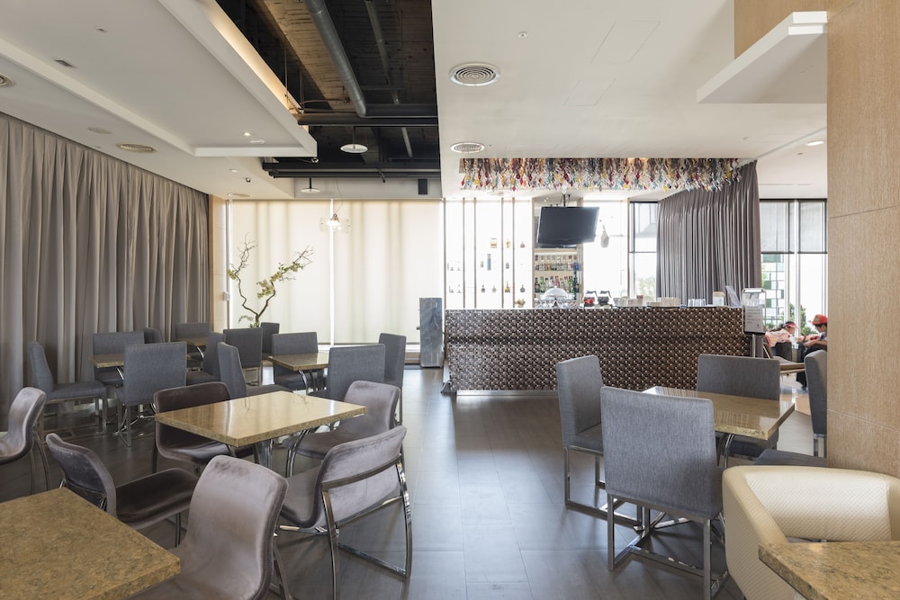 beacon hotel