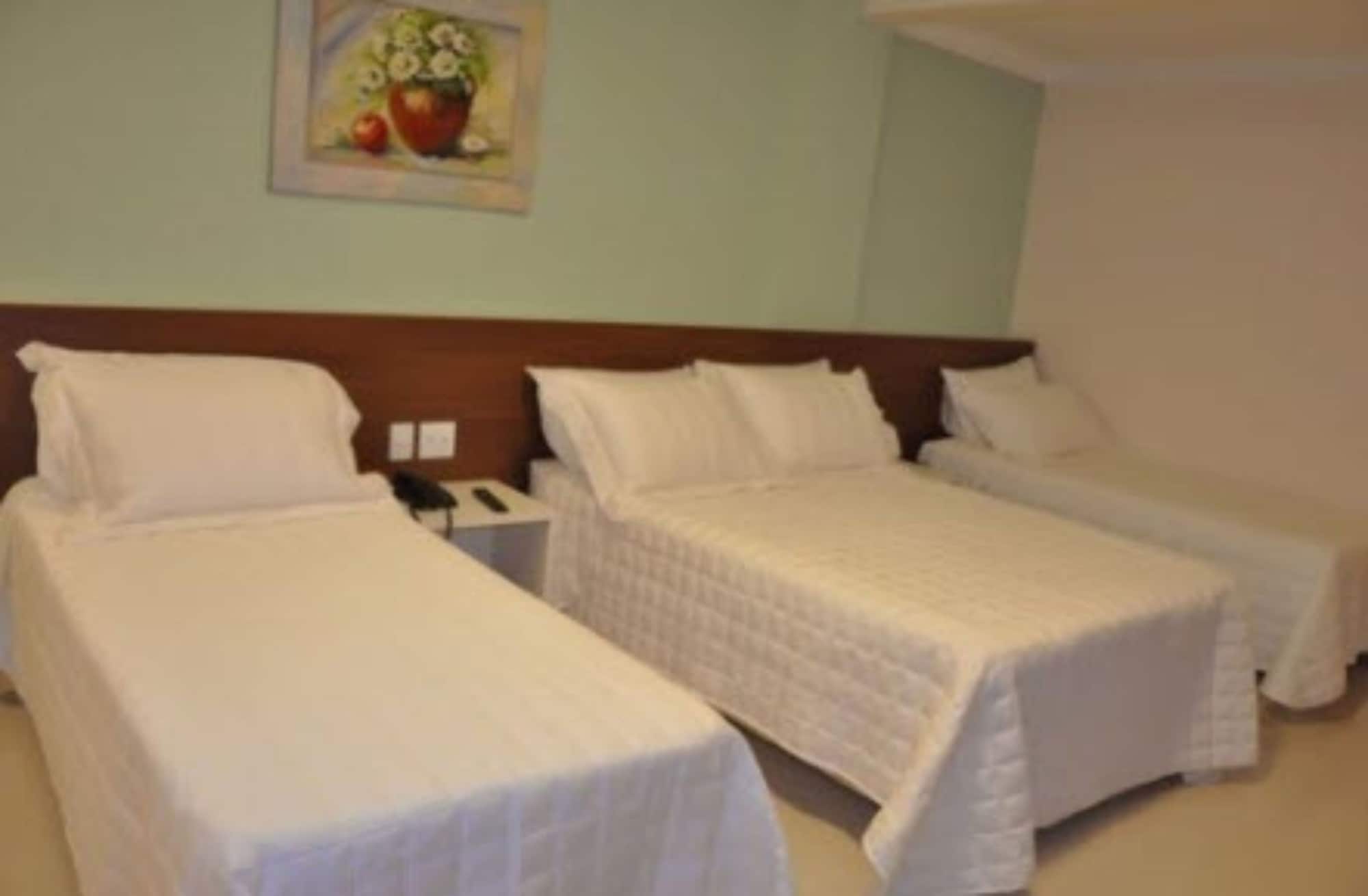 hotel saron