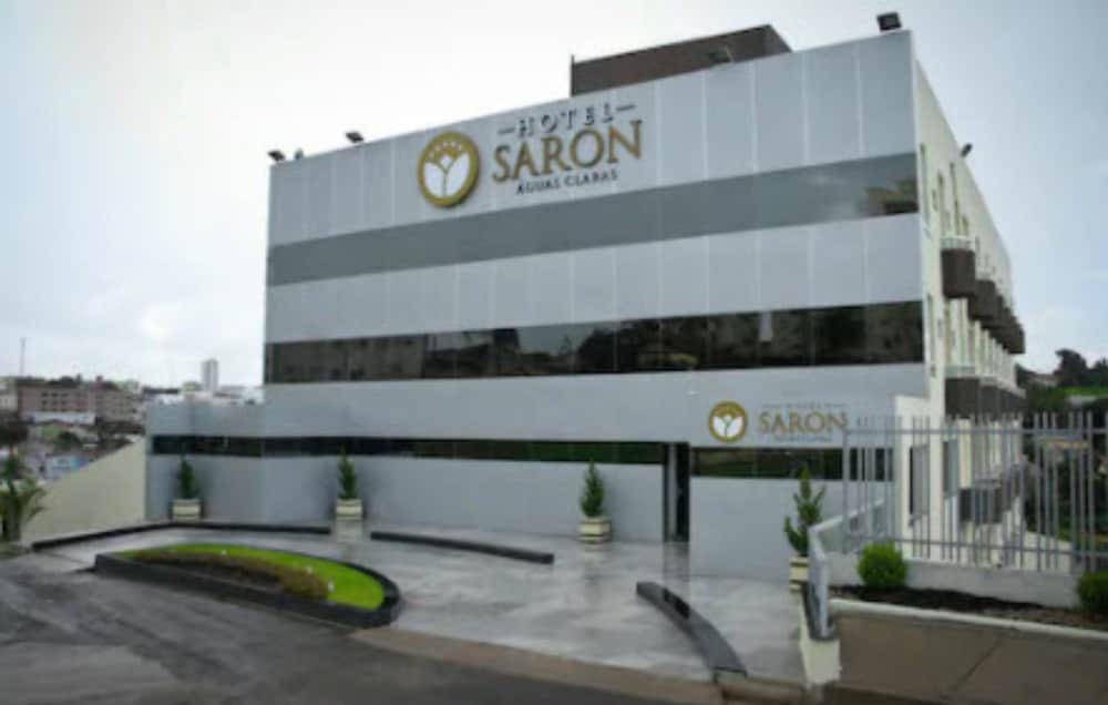 hotel saron