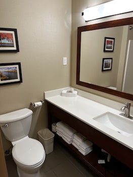 Rapid River Lodge,Brainerd>>Baxter,2.5 star