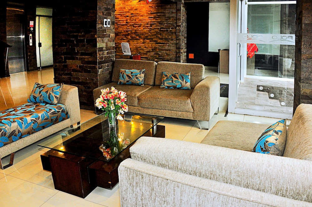 polo cusco suites