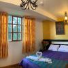 hostal qolqampata