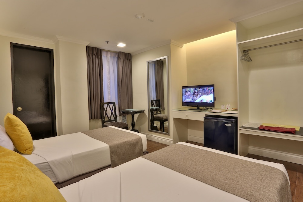 the metrocentre hotel and convention center