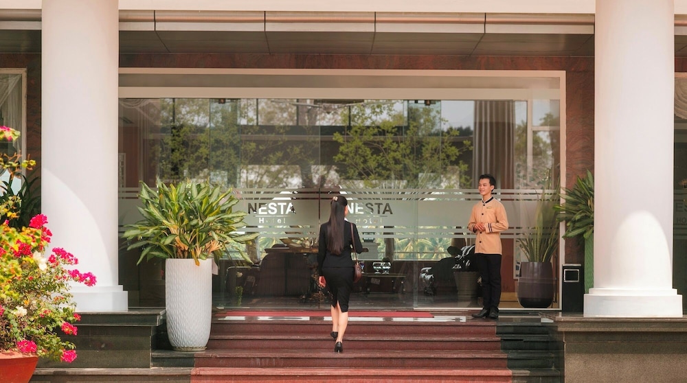 nesta hotel can tho