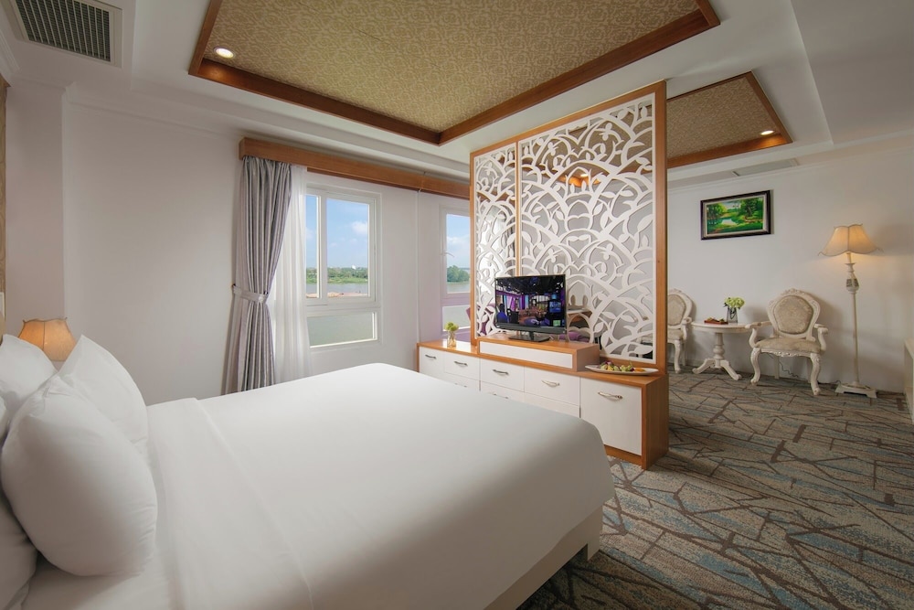 nesta hotel can tho