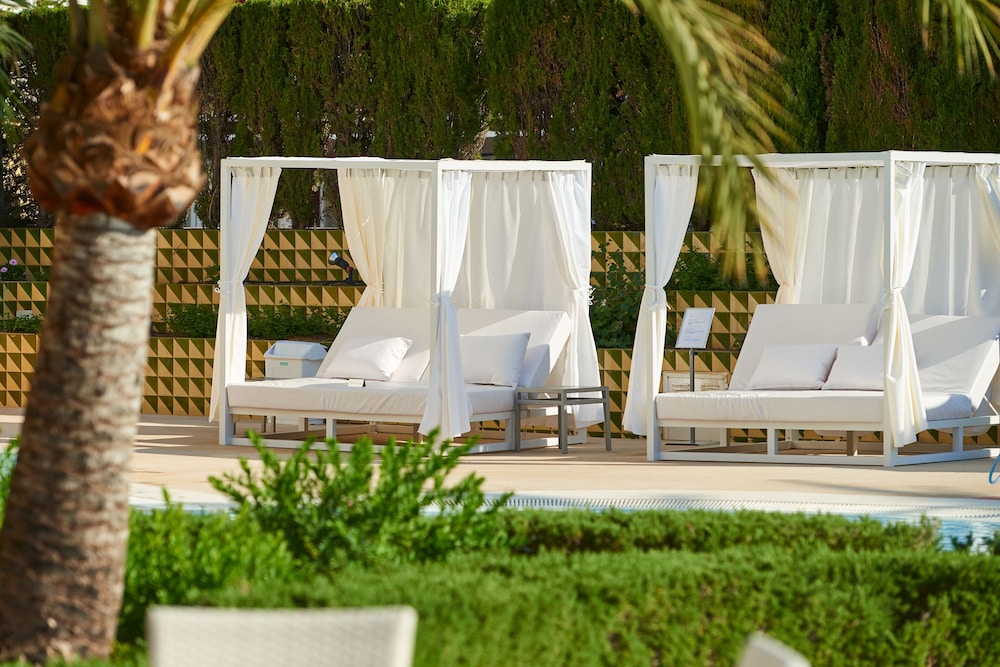 hotel girasol
