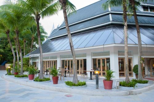 chada thai village