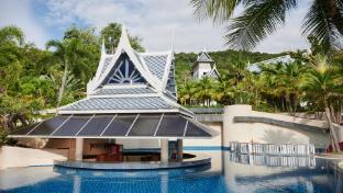 chada thai village