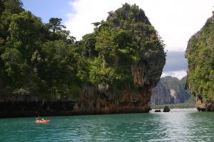 chada thai village