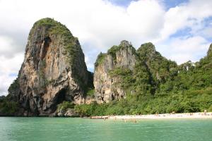 chada thai village