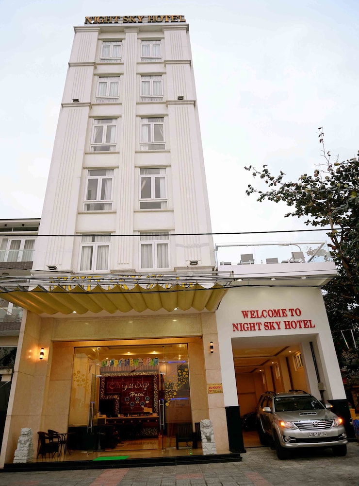night sky hotel