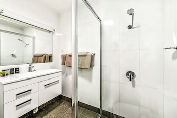 quality inn ashby house tamworth