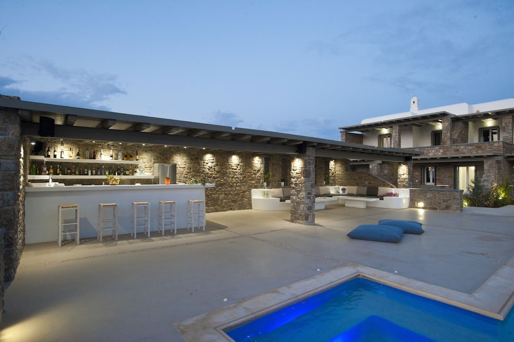 ac village christoulis