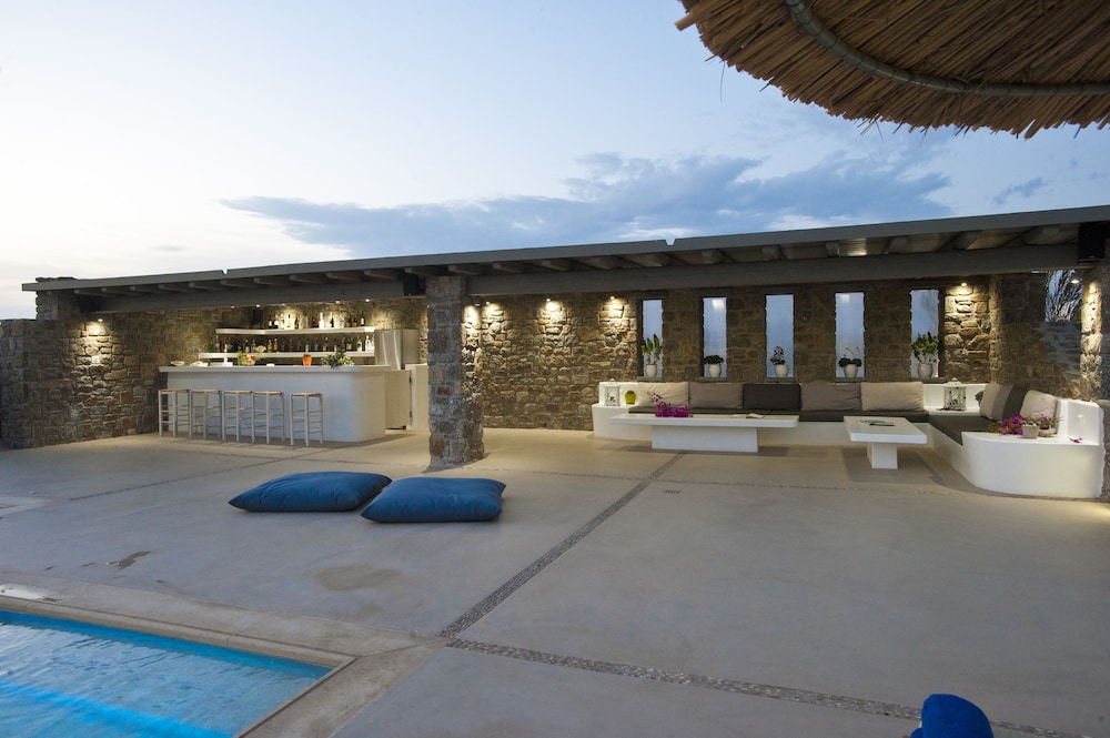 ac village christoulis