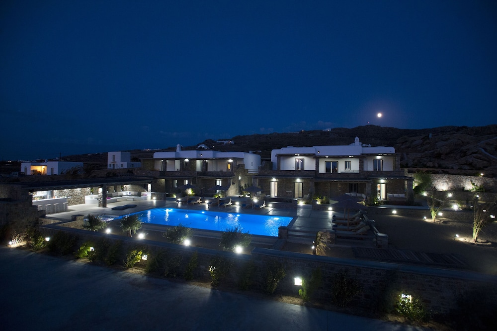 ac village christoulis