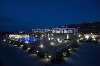 ac village christoulis