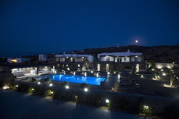ac village christoulis