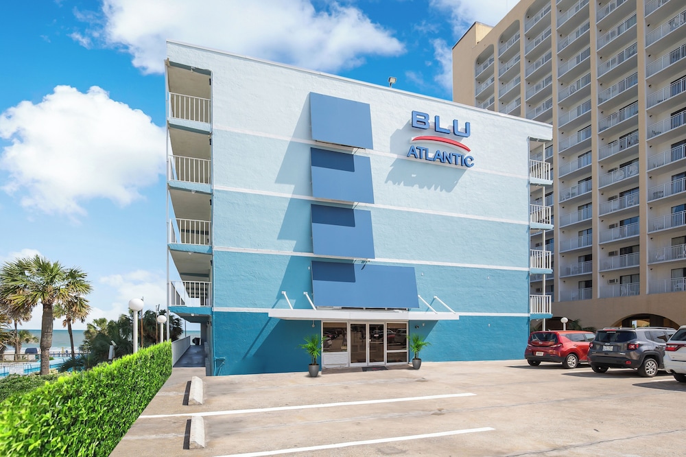 blu atlantic oceanfront hotel and suites