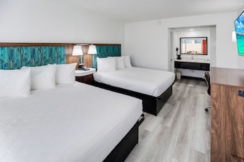 blu atlantic oceanfront hotel and suites