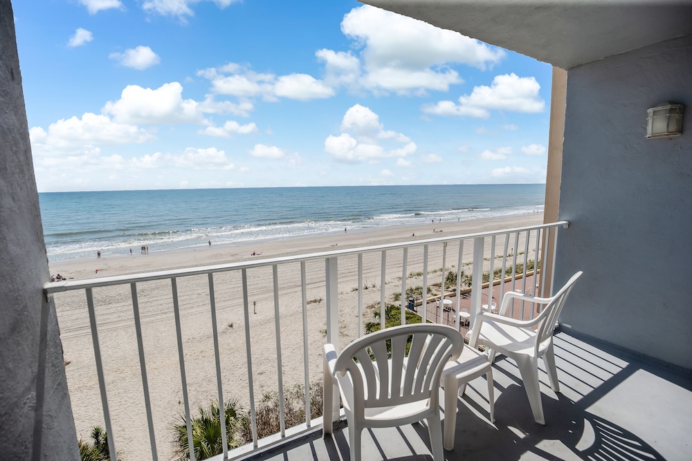 blu atlantic oceanfront hotel and suites