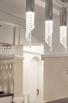lescale hotel suites