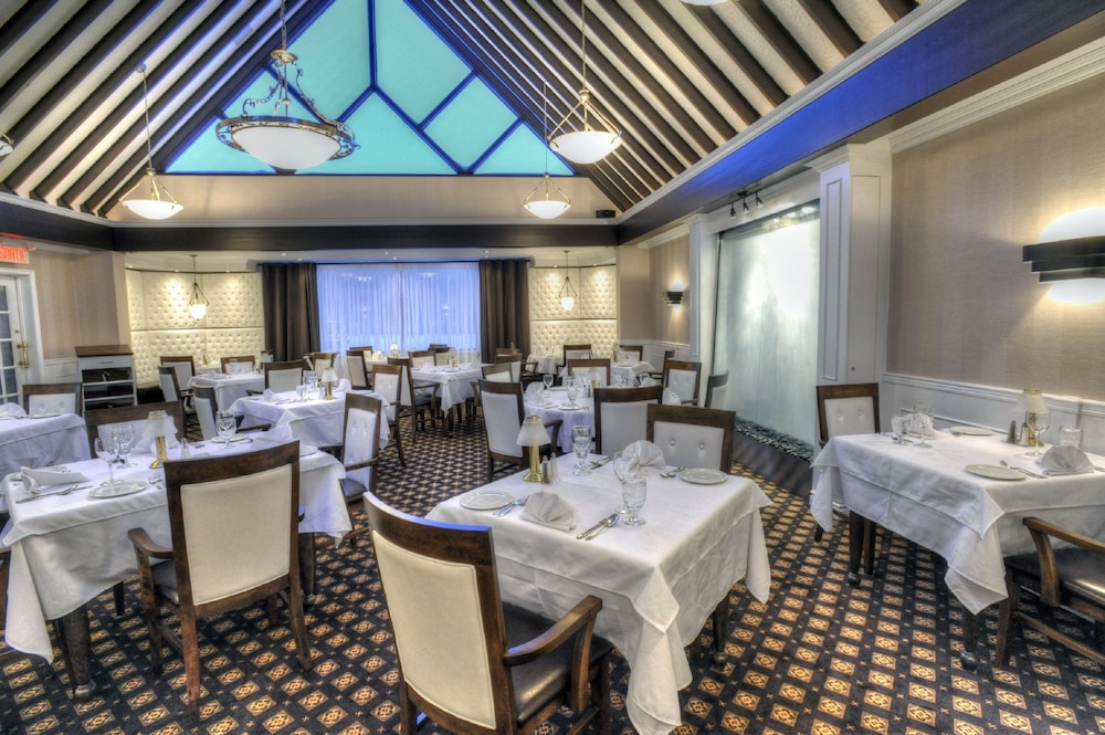 lescale hotel suites