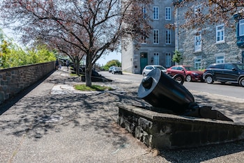 hotel manoir des remparts