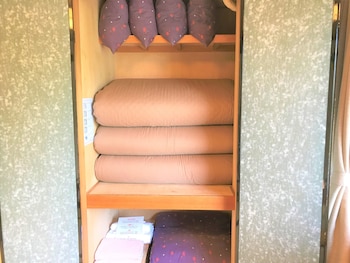 onsen hostel ks house hakone