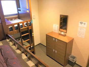 onsen hostel ks house hakone