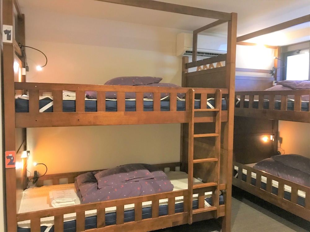 onsen hostel ks house hakone