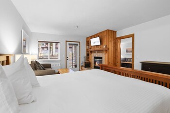 Kirkwood Retreat - 2 Bedroom Condo 2 Condo,,2 star