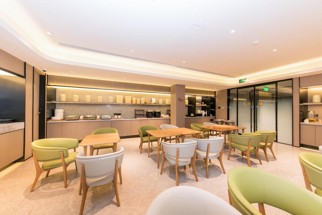 ji hotel shanghai xinzhuang south square