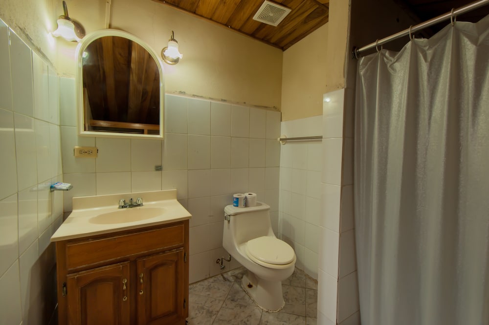 hotel posada los delfines